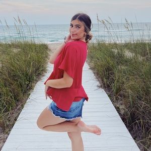 Meet your Posher, Joeli